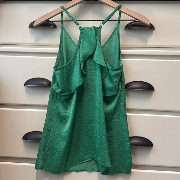 Cabi Ruffle back tank - Picture 3 of 4